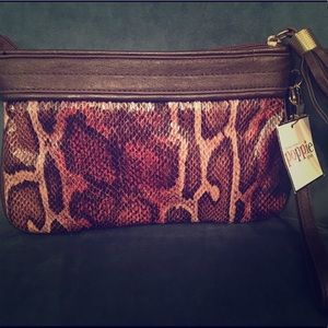 Poppie Jones Wristlet